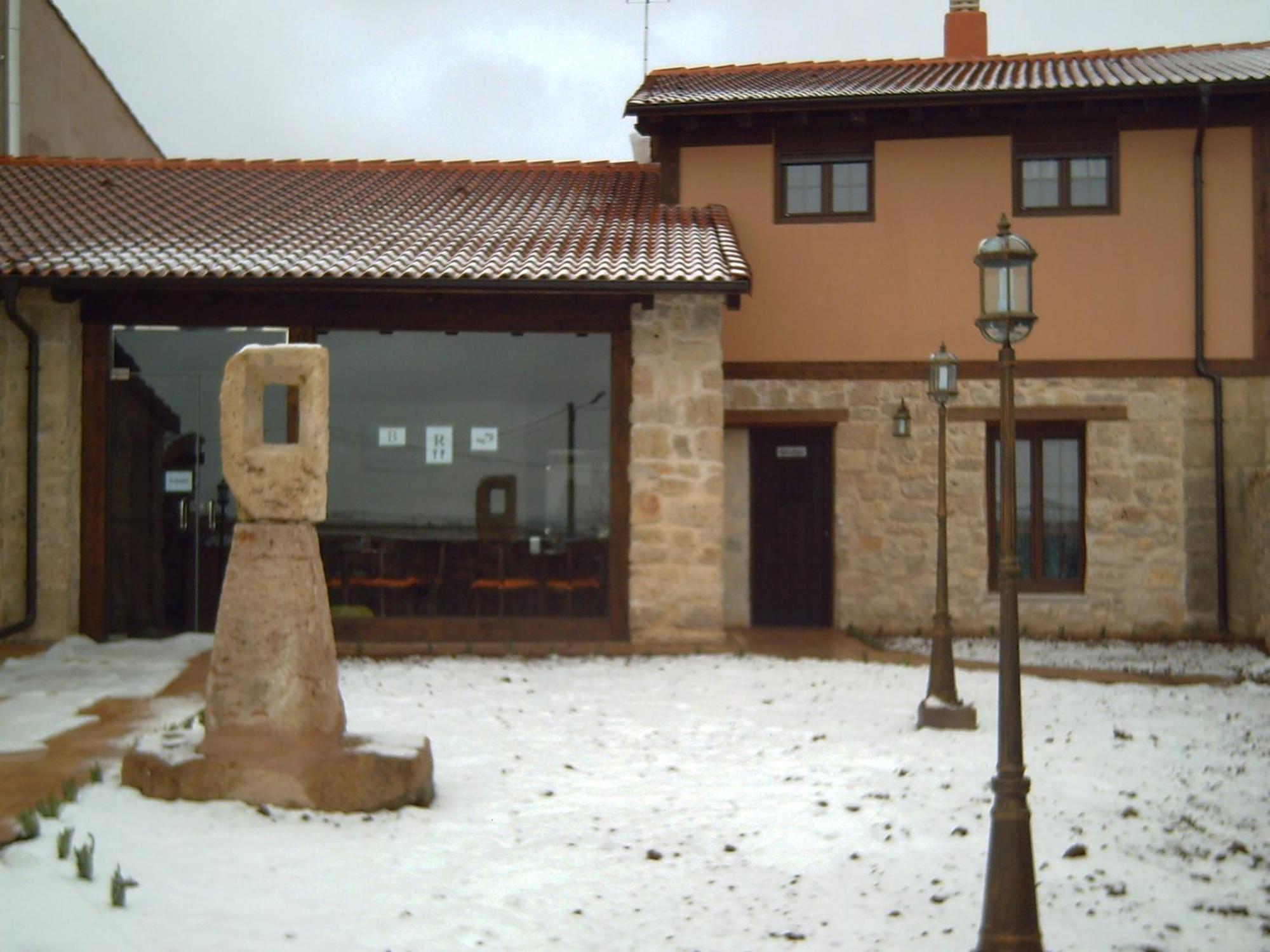 La Cerca De Dona Jimena Modubar de San Cibrian Exterior foto